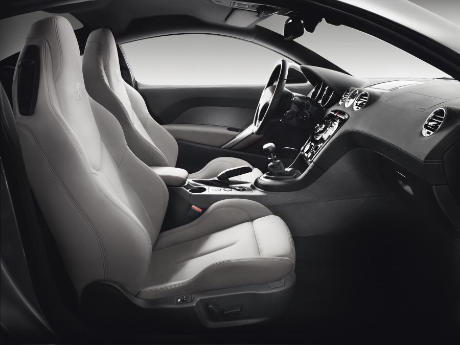  Peugeot RCZ 2009 года  (фото 25 из 100)